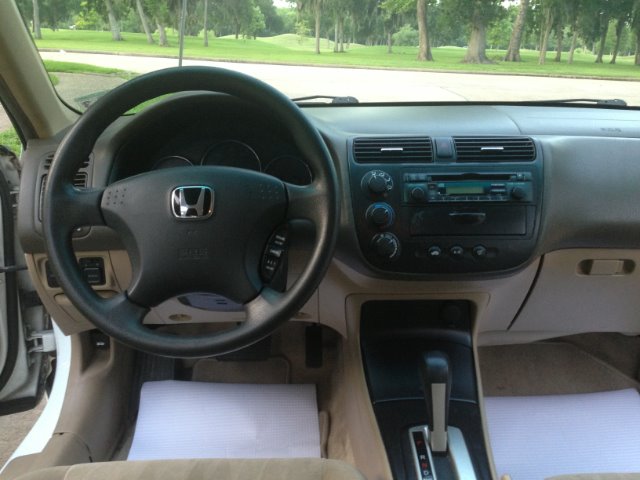 Honda Civic 2005 photo 3