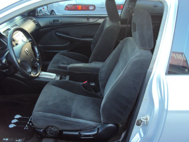 Honda Civic 2005 photo 8