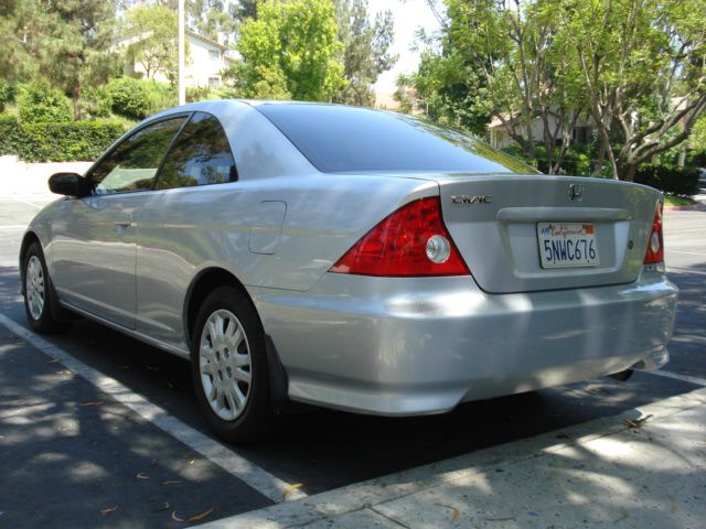 Honda Civic 2005 photo 1