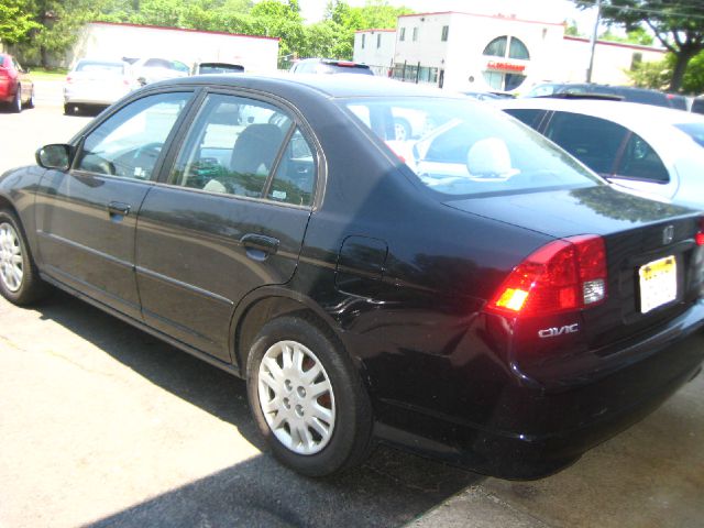 Honda Civic 2005 photo 2