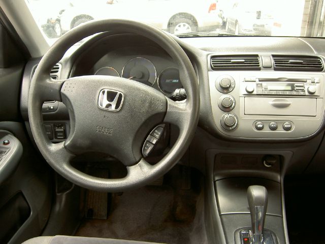 Honda Civic 2005 photo 1