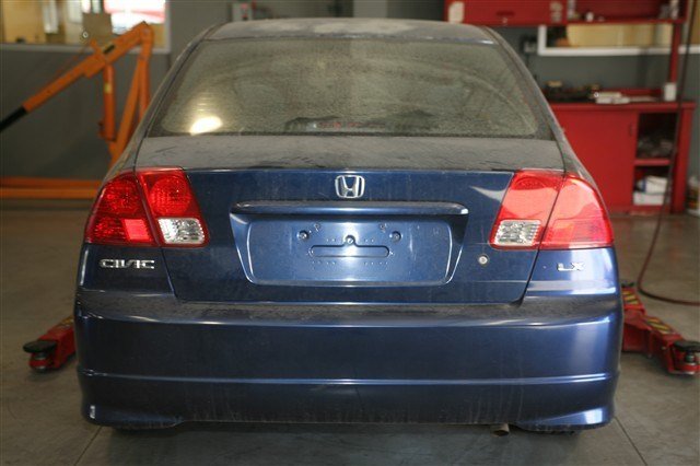 Honda Civic 2005 photo 2