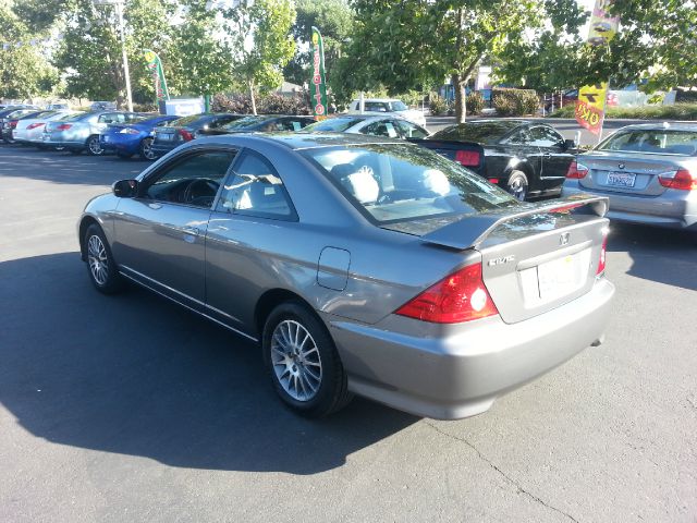 Honda Civic 2005 photo 3