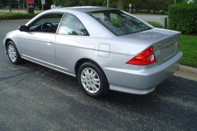 Honda Civic 2005 photo 2