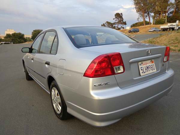 Honda Civic 2005 photo 1