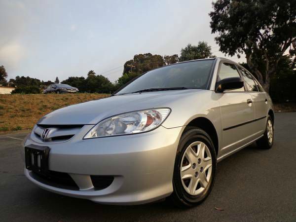 Honda Civic 2005 photo 4