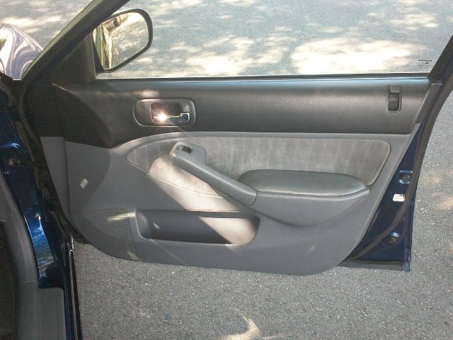 Honda Civic 2005 photo 8