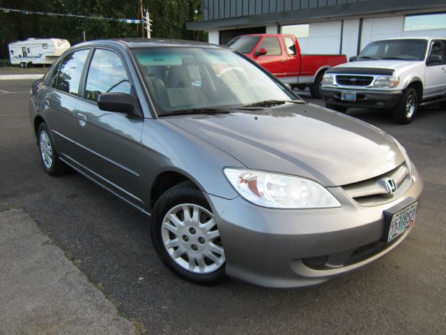 Honda Civic 2005 photo 2