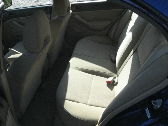 Honda Civic 2005 photo 2