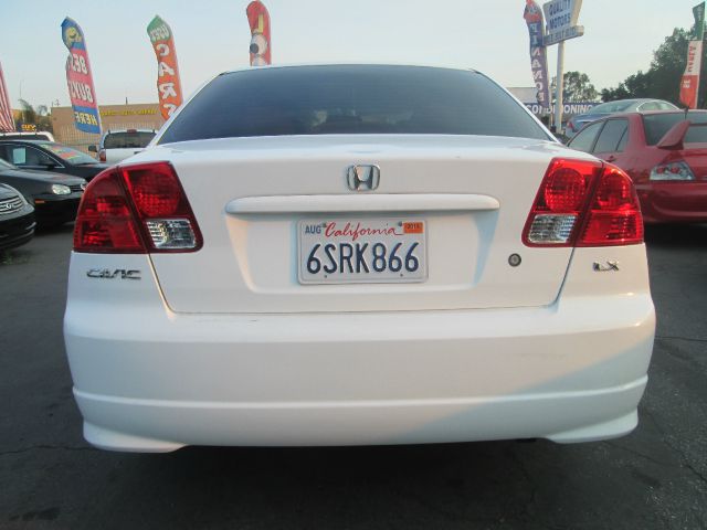 Honda Civic 2005 photo 2