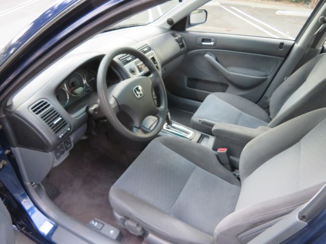 Honda Civic 2005 photo 2