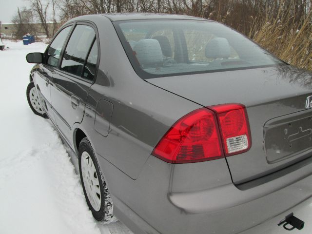 Honda Civic 2005 photo 2