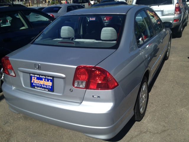 Honda Civic 2005 photo 2