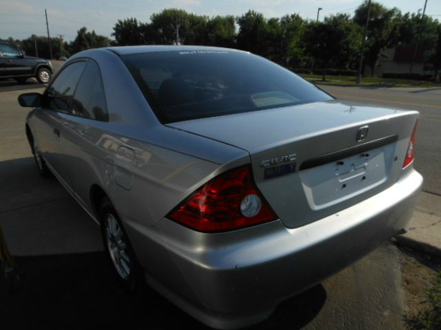 Honda Civic 2005 photo 1