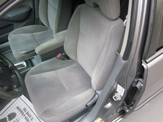 Honda Civic 2005 photo 2