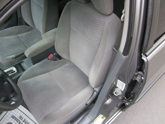 Honda Civic 2005 photo 3