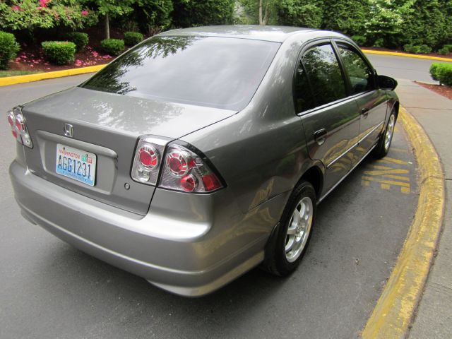 Honda Civic 2005 photo 6