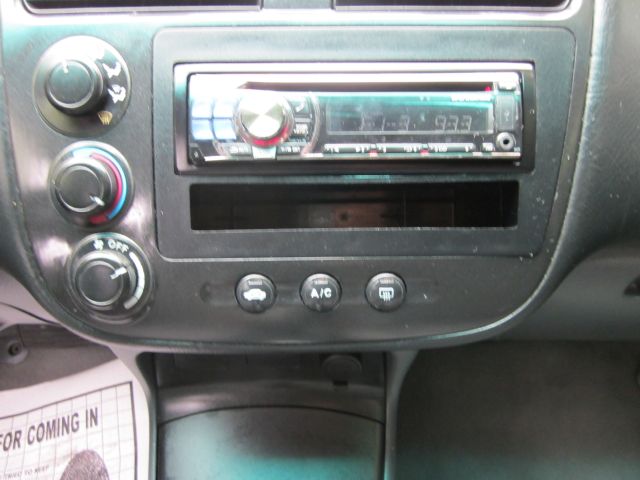 Honda Civic 2005 photo 8