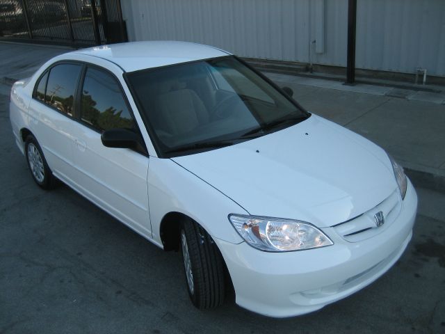 Honda Civic 2dr Reg Cab 120.5 WB Sedan