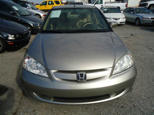 Honda Civic 2005 photo 2