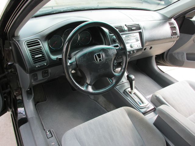 Honda Civic 2005 photo 3