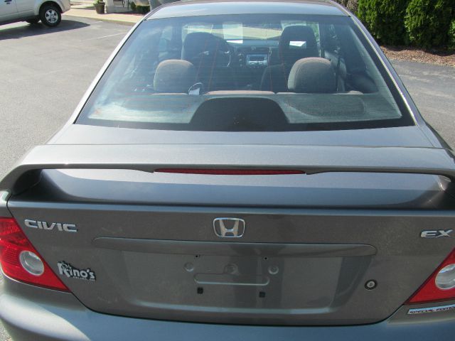 Honda Civic 2005 photo 13