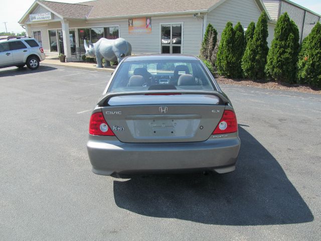 Honda Civic 2005 photo 23