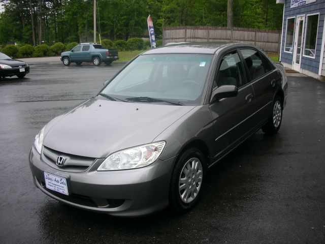 Honda Civic 2dr Reg Cab 120.5 WB Sedan