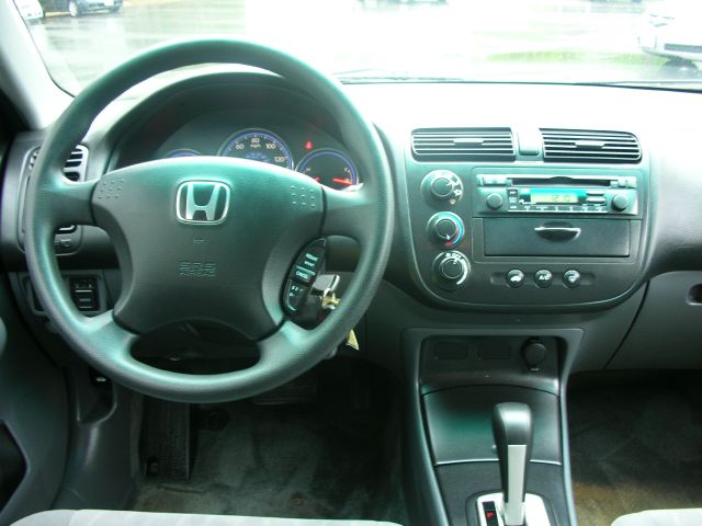 Honda Civic 2005 photo 3