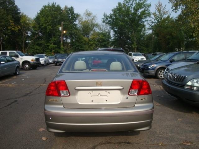 Honda Civic 2005 photo 2