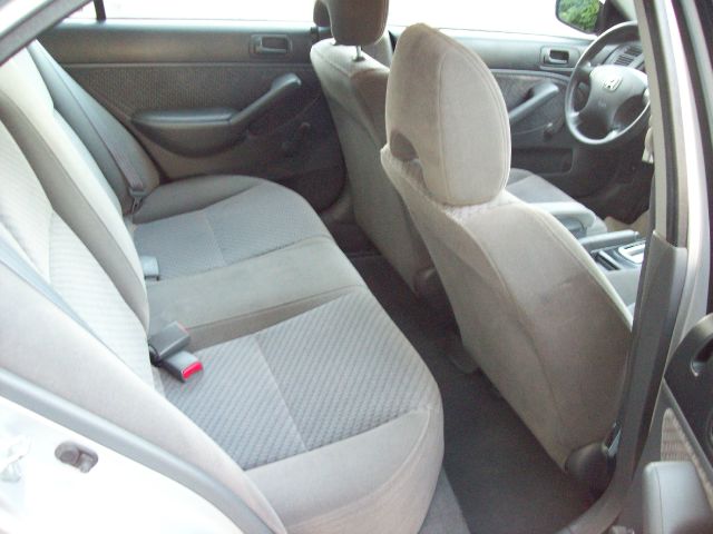 Honda Civic 2005 photo 2