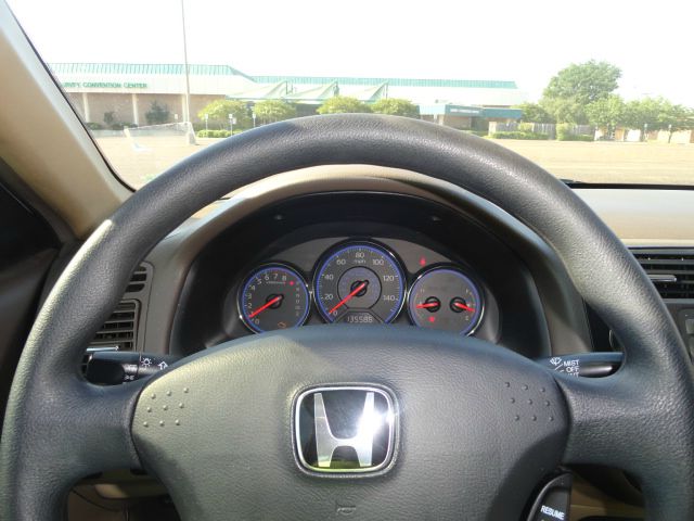 Honda Civic 2005 photo 9