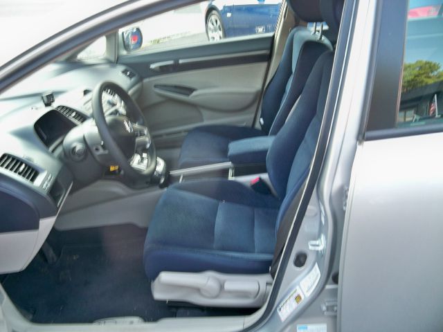 Honda Civic 2006 photo 2