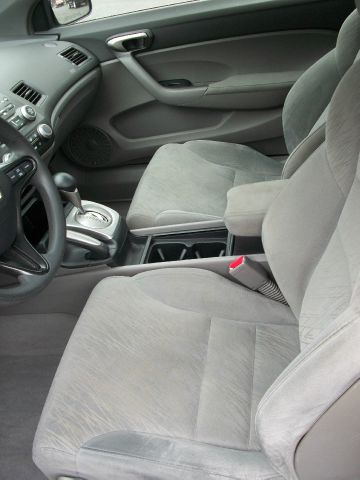 Honda Civic 2006 photo 2