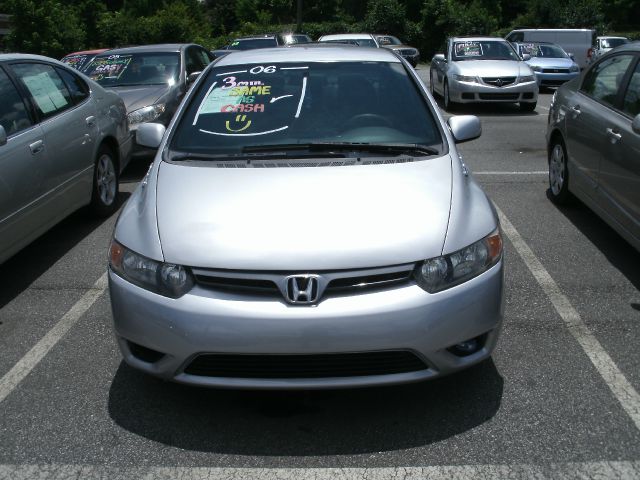 Honda Civic 2006 photo 2