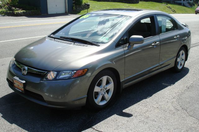 Honda Civic 2006 photo 2