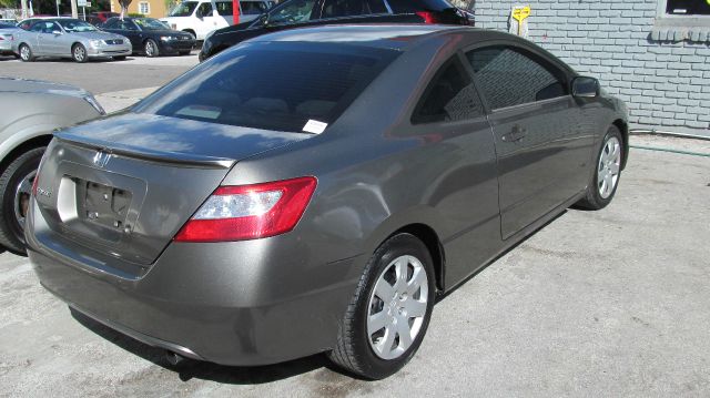 Honda Civic 2006 photo 2