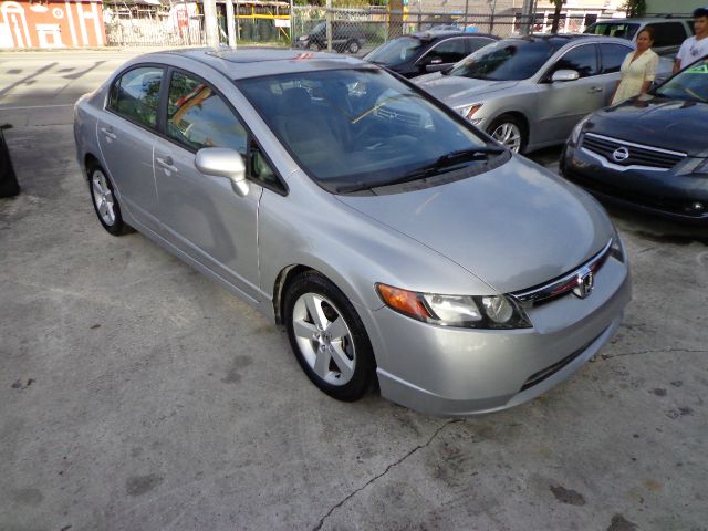 Honda Civic 3.5L RWD Sedan