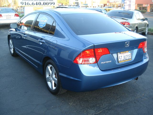 Honda Civic 2006 photo 1