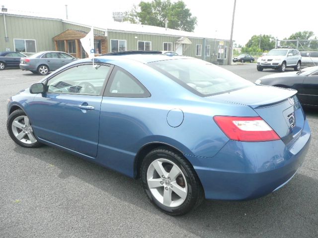 Honda Civic 2006 photo 2