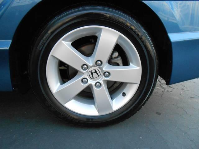 Honda Civic 2006 photo 12