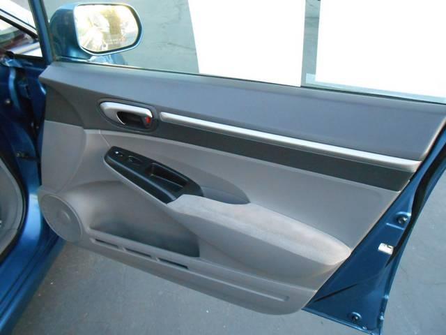 Honda Civic 2006 photo 17