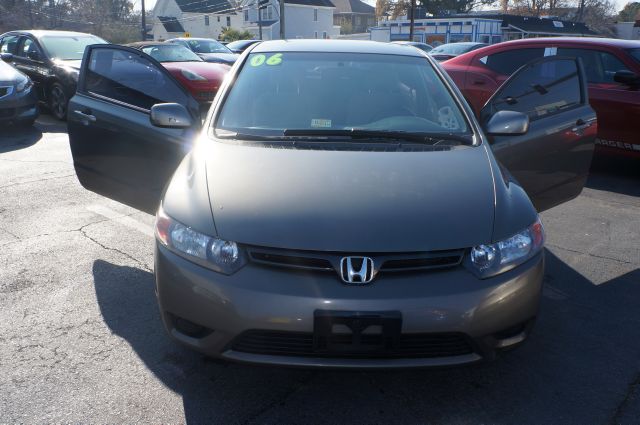 Honda Civic 2006 photo 2