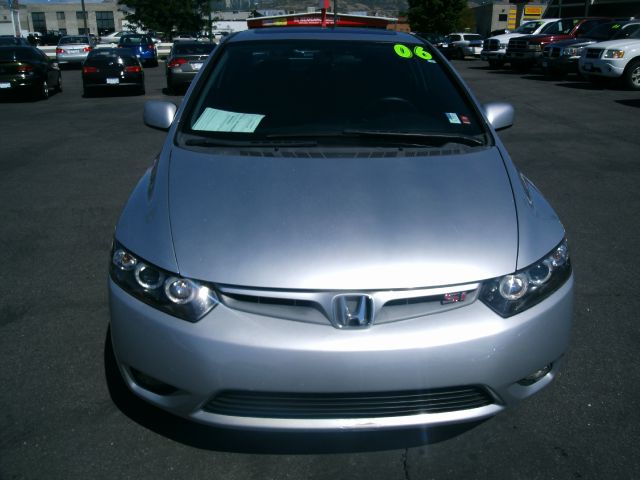 Honda Civic 2006 photo 2