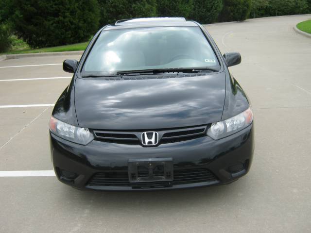 Honda Civic 2006 photo 2