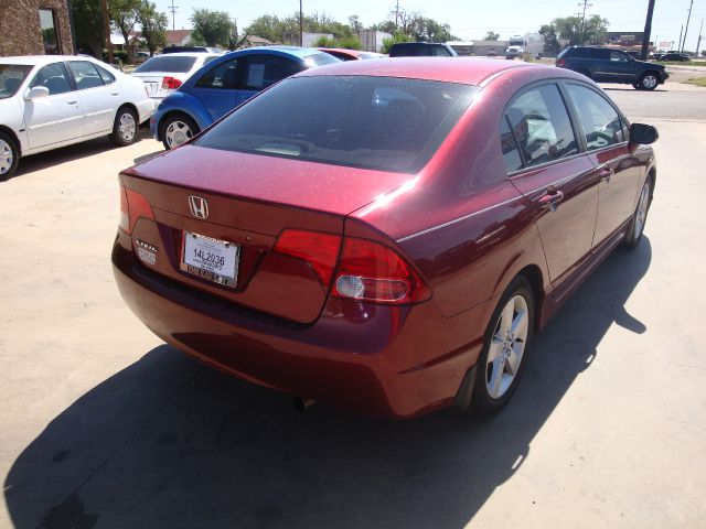 Honda Civic 2006 photo 2