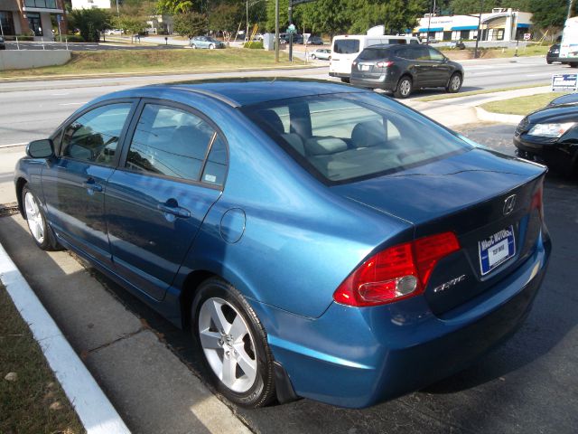 Honda Civic 2006 photo 2