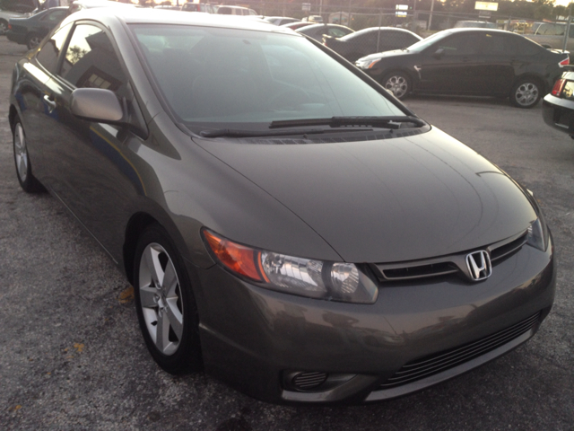 Honda Civic 2006 photo 2