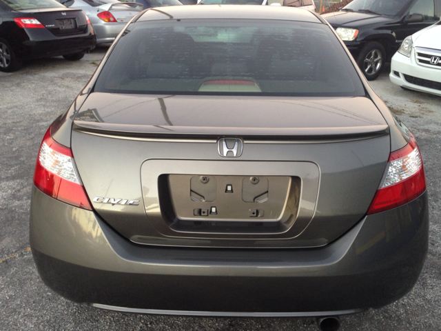 Honda Civic 2006 photo 3