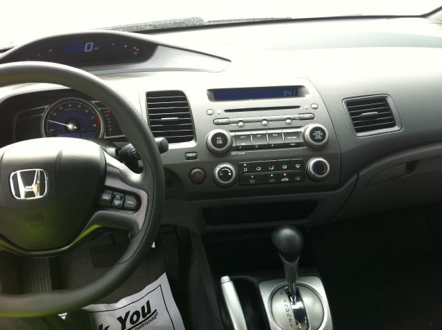 Honda Civic 2006 photo 2